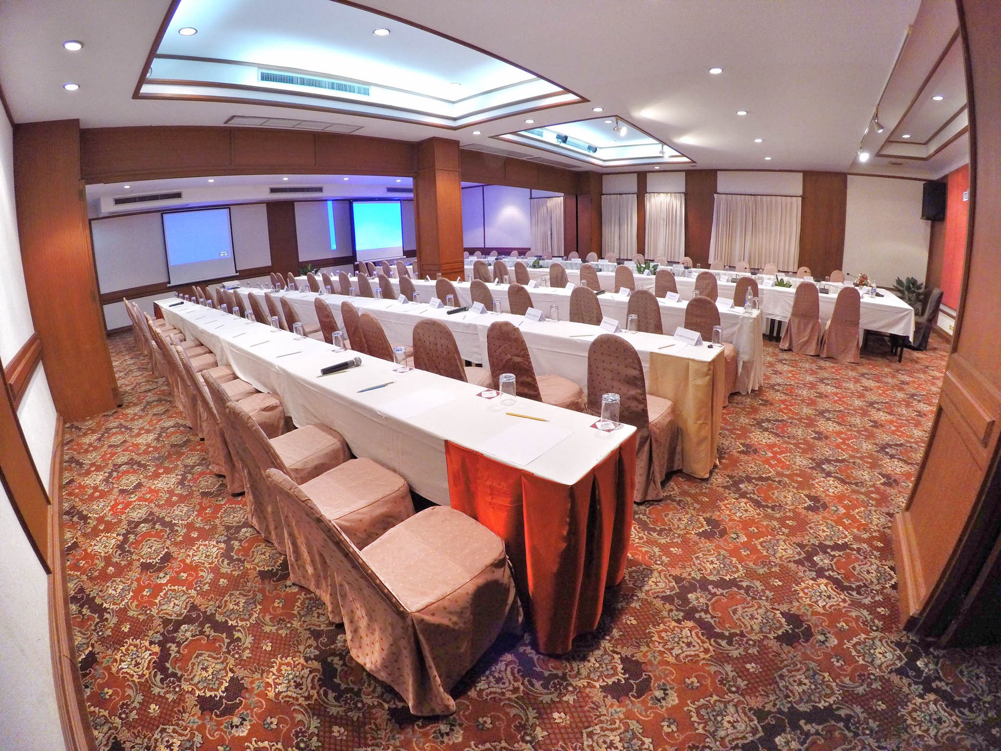 Tohsang Heritage Hotel